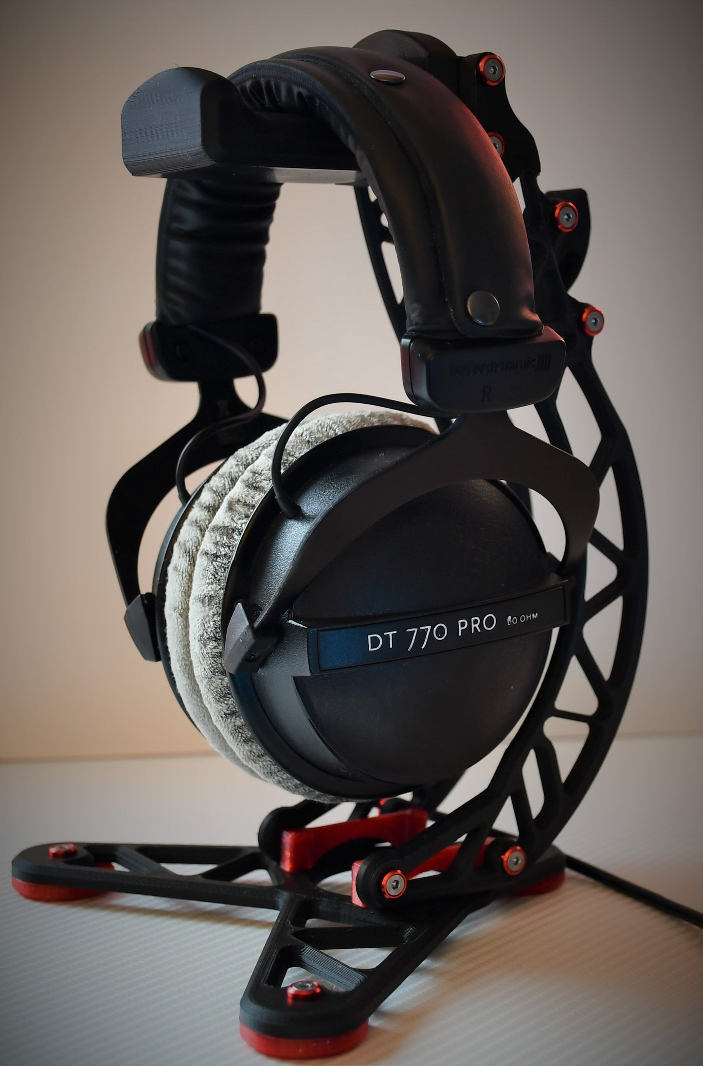 3D Printed Headphone Holder – Desk Stand & Organizer