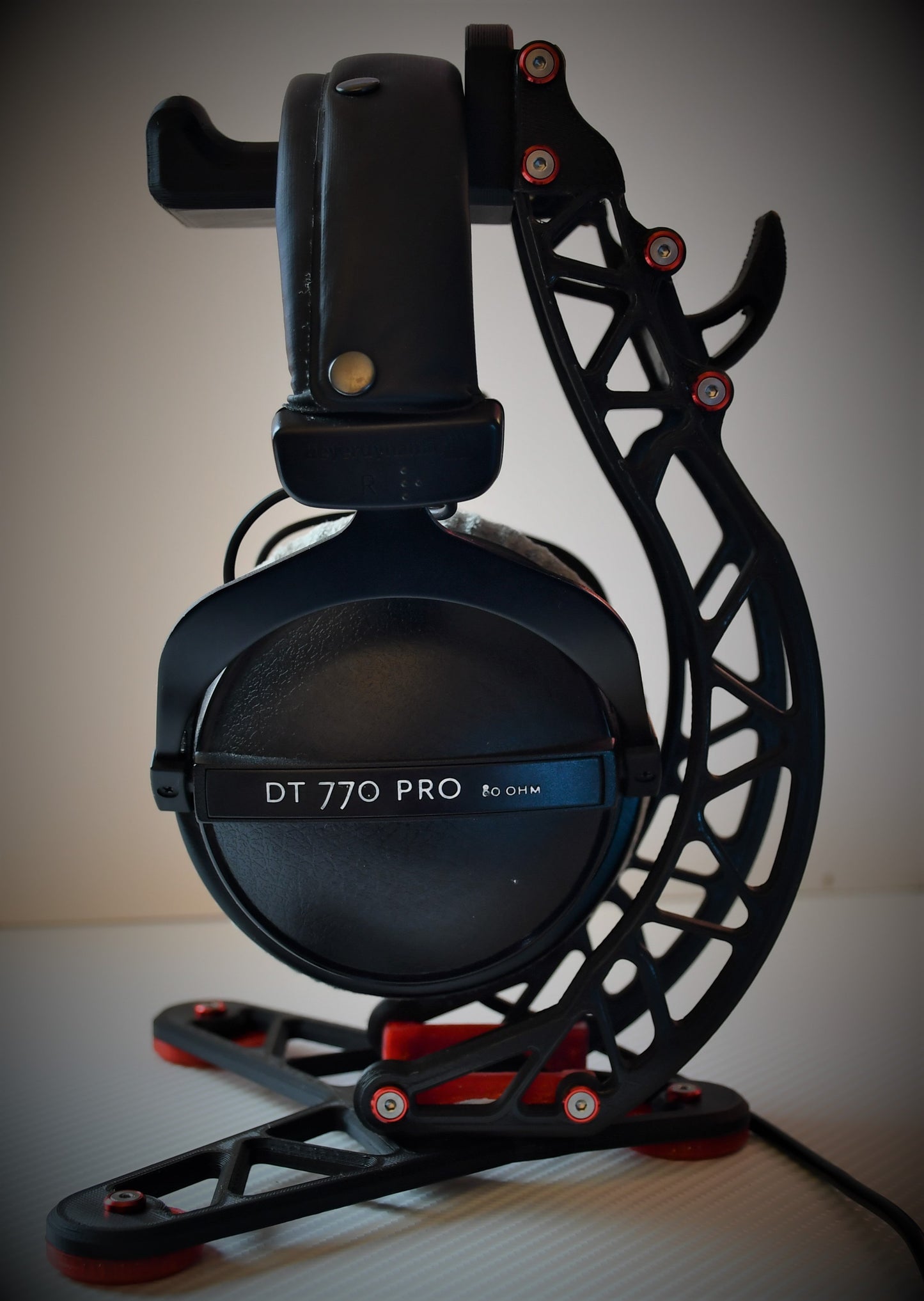 3D Printed Headphone Holder – Desk Stand & Organizer